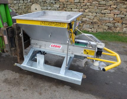 Logic PDS150F hydraulische zoutstrooier